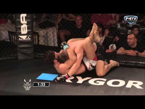 Shinobi 3 Lightweight Bout: Gavin Hughes vs Aaron McDonnell