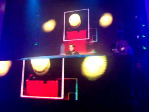 Tim Berg - Bromance // Prodigy - Smack My Bitch Up (Max Vangeli & AN21) by Sebastian Ingrosso