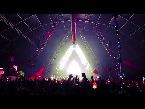 Vini Vici at Dreamstate SoCal 2021