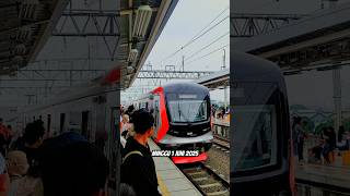 Download lagu KERETA BARU IMPOR DARI CHINA, KRL CRRC MULAI BEROPERASI #krlcommuterline #commuterline mp3
