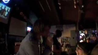 The Color Morale-the man behind the hands