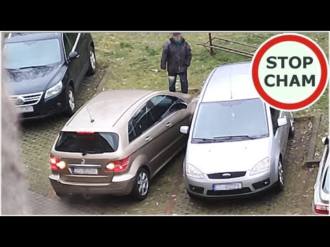 Mistrzyni kierownicy próbuje wyjechać z miejsca parkingowego w Szczecinie #1373 Wasze Filmy