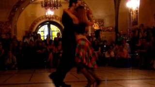 Damian Esell y Nancy Louzan - Bucharest, April 2009 (3).MOV