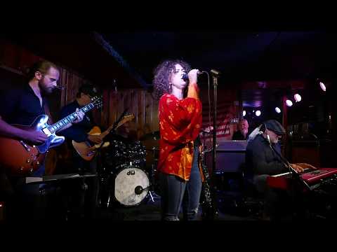 Joe Bonamassa, Jade MacRae w/Paulie Cerra Band - Let It Ride - 7/8/18 Burbank, CA