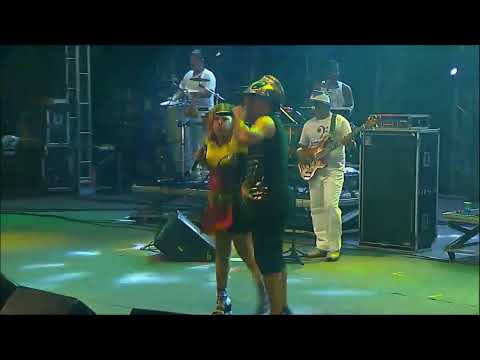Nena Queiroga | Carnaval 2015 - Part. Show Almir Rouche - Marco Zero. Rainha do Frevo