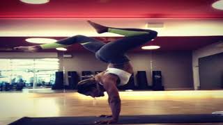 Amina Buddafly  YOGA GODDESS does handstand with EASE! Fine singer is a strong woman! #LHHNY