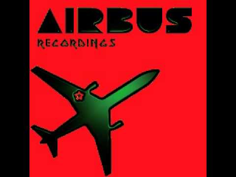 Steve Nocerino - Model 2 (Original mix) on AIRBUS Recordings