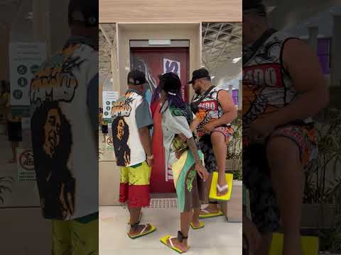 OS MALOKAS NO ELEVADOR 🚨