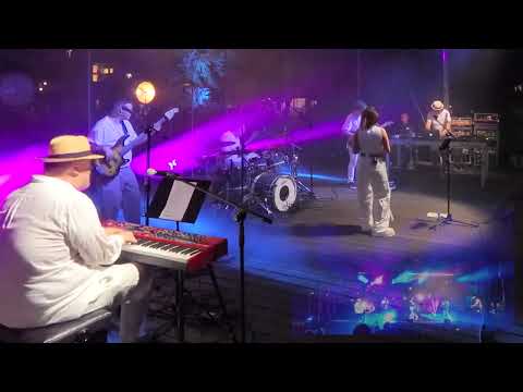 ENVEE feat. Ania Szarmach - Late Summer LIVE @BCKBielsko