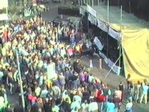 1985 Hoorn - Het 'WPK'-festival op het Kerkplein