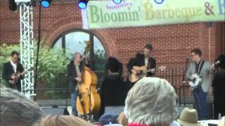 Chris Jones & The Night Drivers - One Who's Coming After Me