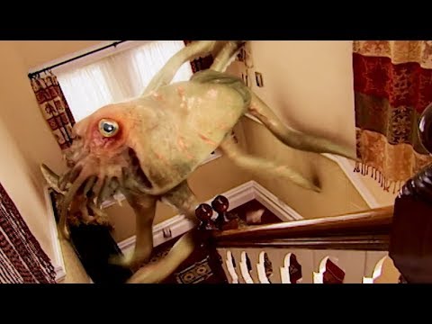 The Bane Attacks! | Invasion of the Bane | The Sarah Jane Adventures