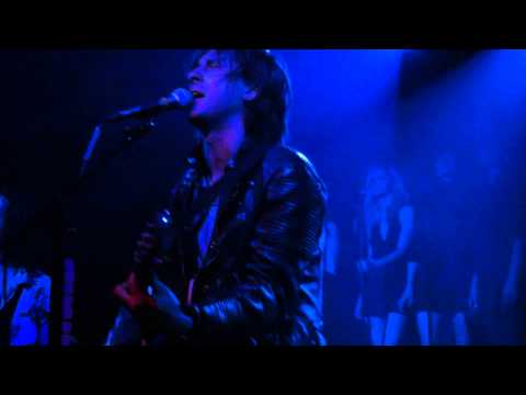 Carl Barat & The Jackals - Beginning to see (with Langley Sisters)