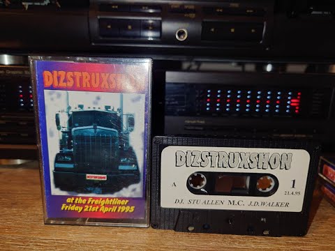 Stu Allan Dizstruxshon 21-04-1995 (Freightliner) (MC's JD Walker & Natz)