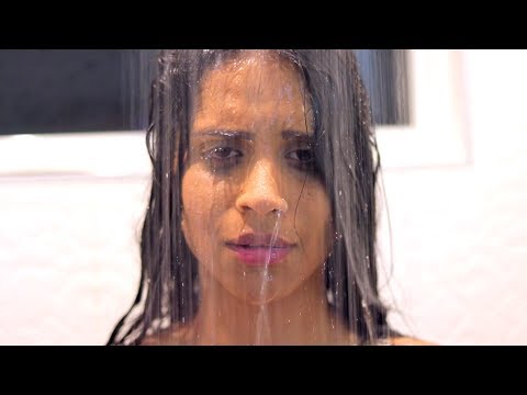 Di che è possibile fare una decolorazione di maschera per la persona La ricetta per togliere posti di pigmentary su una faccia