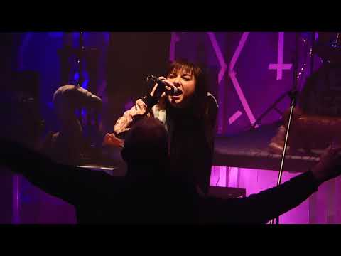 MC Zuzka feat. Fish crash MORDOR LIVE