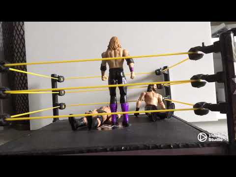 Triple Threat Match! Seth’s betrayal.