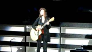 Amy Grant 20th ann.&quot;Lead Me On&quot; story for &quot;1974&quot;