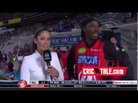 Chris Gayle Flirts With Host Girl During Live Match in Big Bash