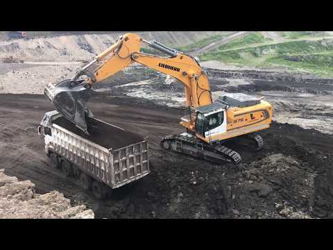 Liebherr 976 Excavator Loading Coal On Trucks - Kivos Ate