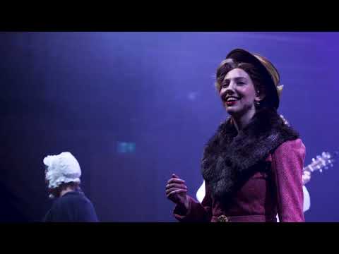 Video preview for Toast Fae The Lassies from Youtube