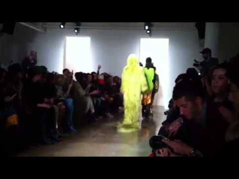 Final walk Jeremy Scott fall 2013
