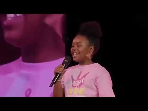 Gail Mabalani and His Daughter Singing