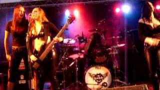 Nemhain - Die Die my Darling (live in Weert)