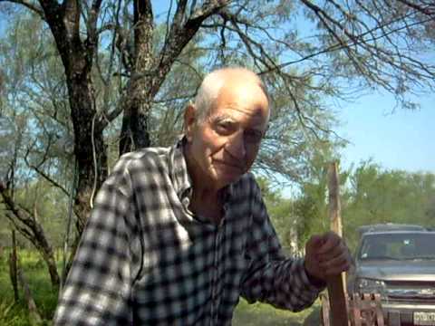 download lagu mp3 mp4 Viejos Los Cerros Y Reverdecen, download lagu Viejos Los Cerros Y Reverdecen gratis, unduh video klip Viejos Los Cerros Y Reverdecen