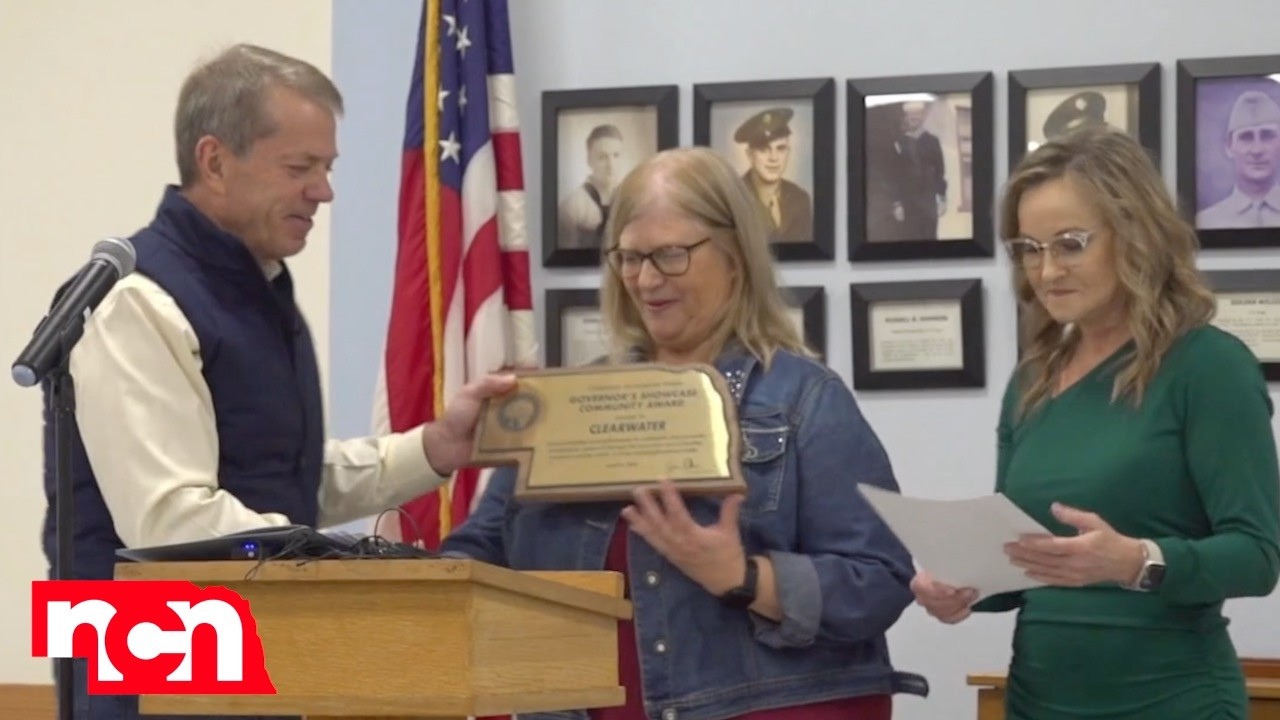 Governors Showcase Community Award | Headline News