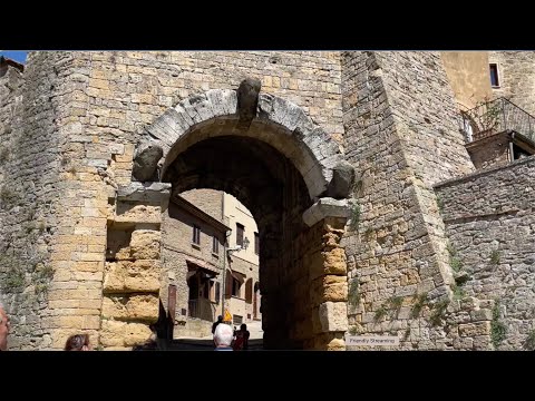Visiting Volterra, Italy - a walled mountaintop town in the Tuscany region of Italy