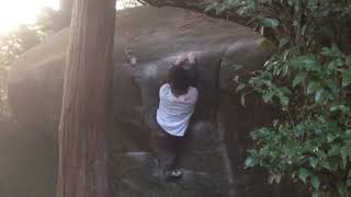 Video thumbnail of Q番, 二段 (7b). 笠間 (Kasama)
