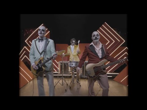 Alkaline Trio - Surprise Surprise (Official Music Video)