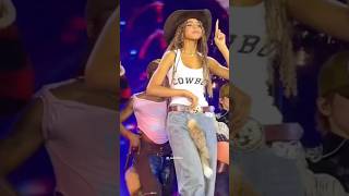 Download lagu Blue Ivy performs “TEXAS HOLD’EM” in the Cowboy Carter Tour #beyonce #blueivy #blueivydancing #live mp3