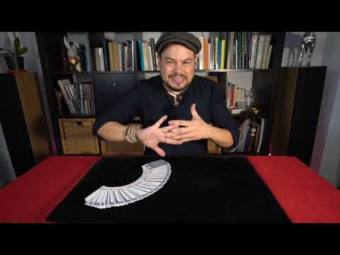 TRIUMPH By EXTENSION | JAVI BENÍTEZ