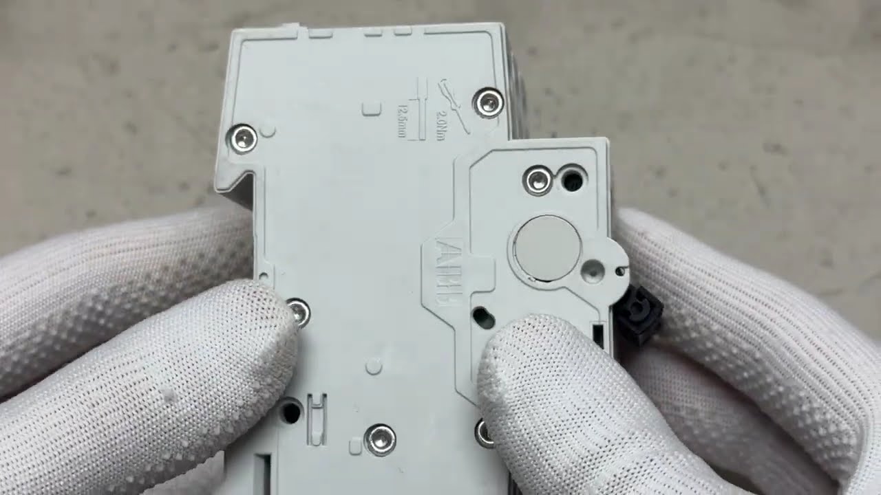 Автоматический выключатель ABB BMS413-C63 3p 63A тип C серия Basic 2CDS643041R0634