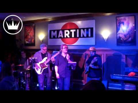 The Glamorous Life - The Pocket Kings LIVE at Deja Vu Martini Lounge