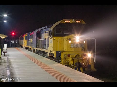 Triple Pacific National XR Classes power through Epsom with 9048 Denliquin grain- 5/6/21