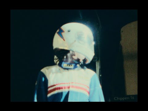 Chloe Dadd - Downtown Lights (Official Music Video)