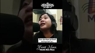 Download lagu Konflik Batu Nisan Cahaya Bidadari #cahayabidadari #batunisan #gothicmetal #shorts mp3