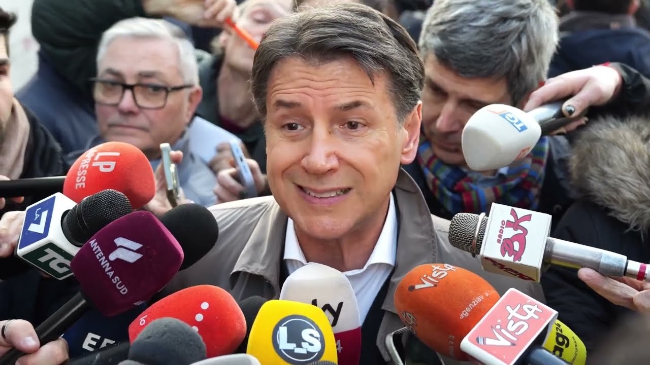 CONTE IN PIAZZA PER L’IRAN: "SOLIDARIETÀ A DONNE E STUDENTI CONTRO LA REPRESSIONE DEL REGIME”