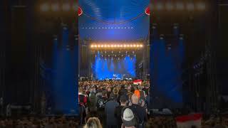 Download lagu Odd info! VOB (Voice of Baceprot) tampil di Glastonbury pada hari Jumat (29/6) kemarin. #shorts mp3