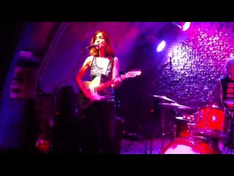 Ann Klein live at the Rockhouse Salzburg 12.5.2014