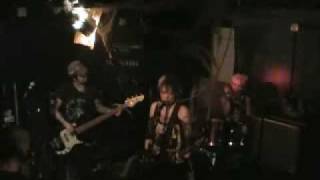 APOCALIPSTIX- Isolation (CSO Los Blokes Fantasma 2-11-08)