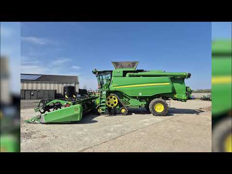 John Deere T670i