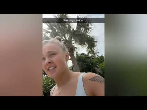 JOJO SIWA AND CHRIS HUGHES | JoJo Siwa On AT Beach Spending Alone Time With Chris Hughes | JoJo Siwa