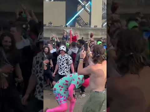 In the Mosh pit - Diesel (Shaq) - Lost Lands 2022