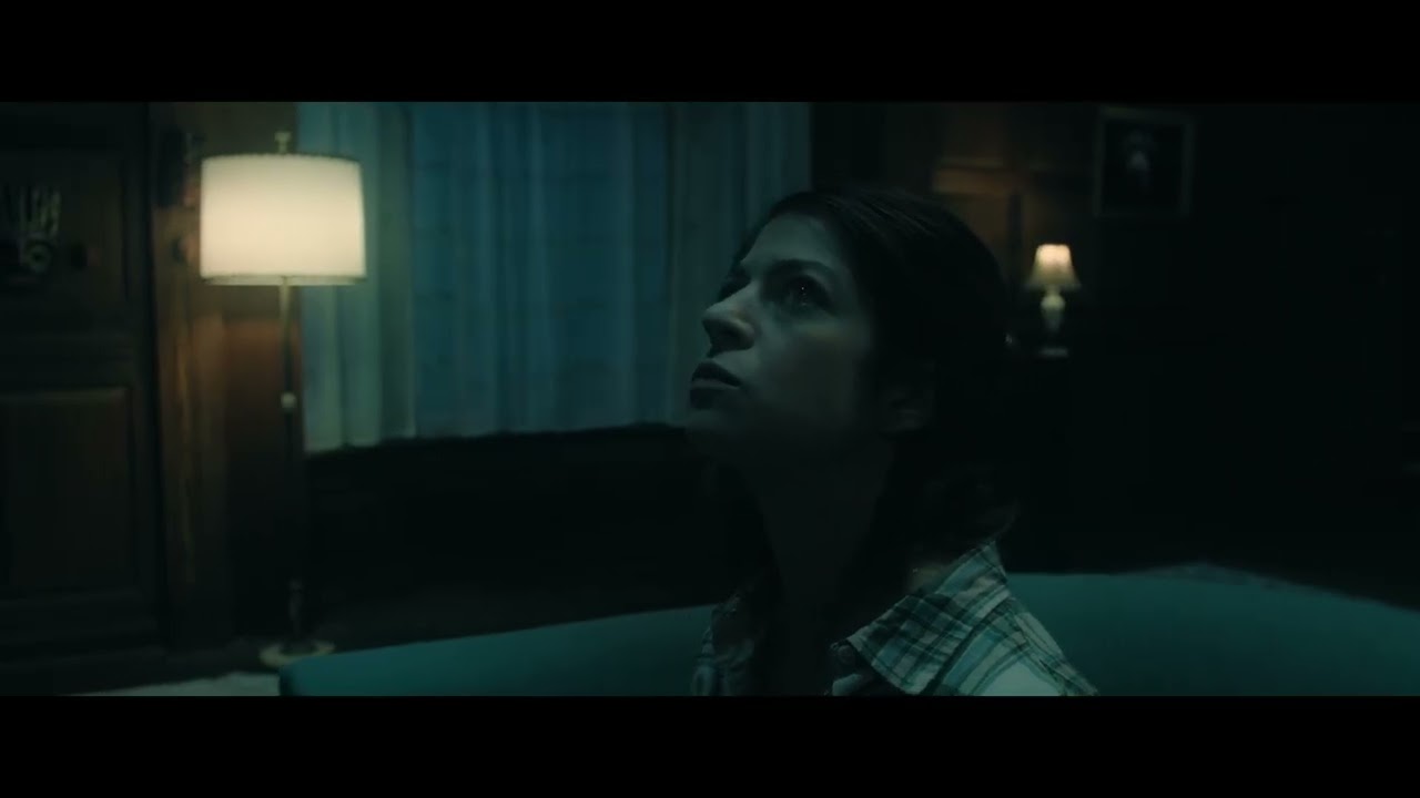 Miniature de la vidéo Official Clip - Footsteps du film Bury the Devil