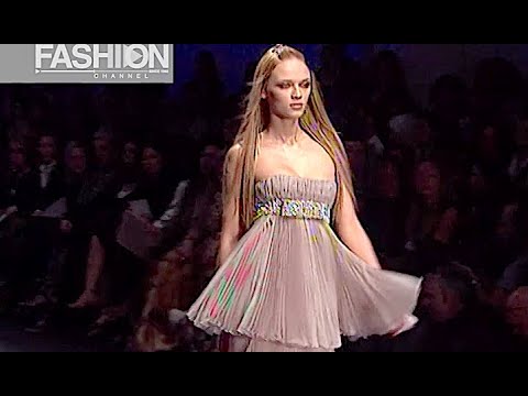ELIE SAAB Haute Couture Spring 2007 Paris - Fashion Channel