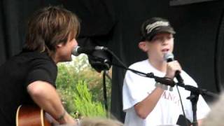 Keith Urban &quot;Walk in the Country&quot;